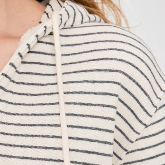 Velvet Jordyn Hoodie Sweatshirt – Size Small - Picture 3 of 6